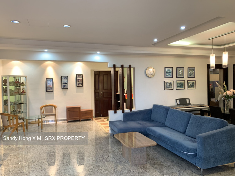 Blk 671A Jurong West Street 65 (Jurong West), HDB Executive #289137821